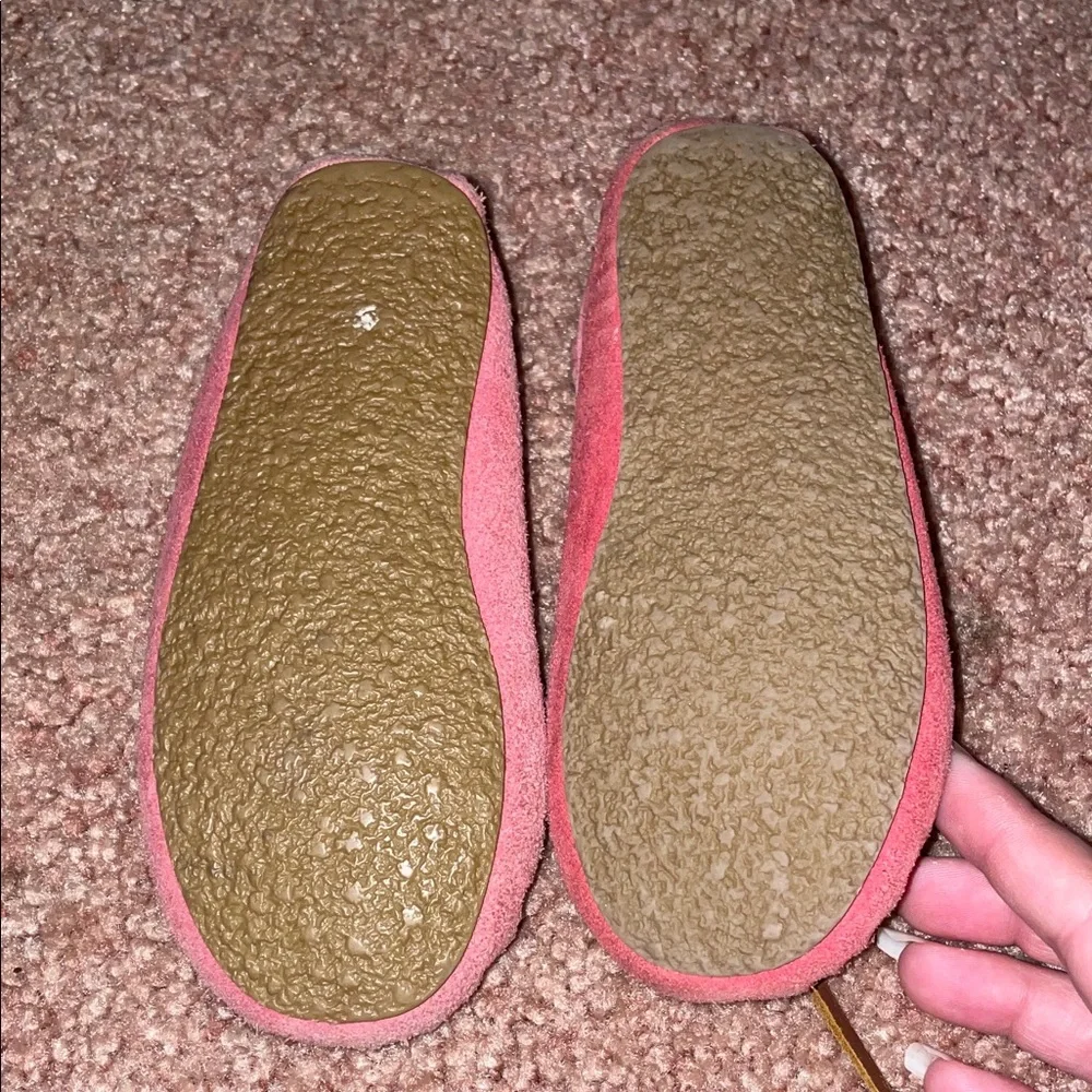 Minnetonka Pink Moccasins with Tan Laces